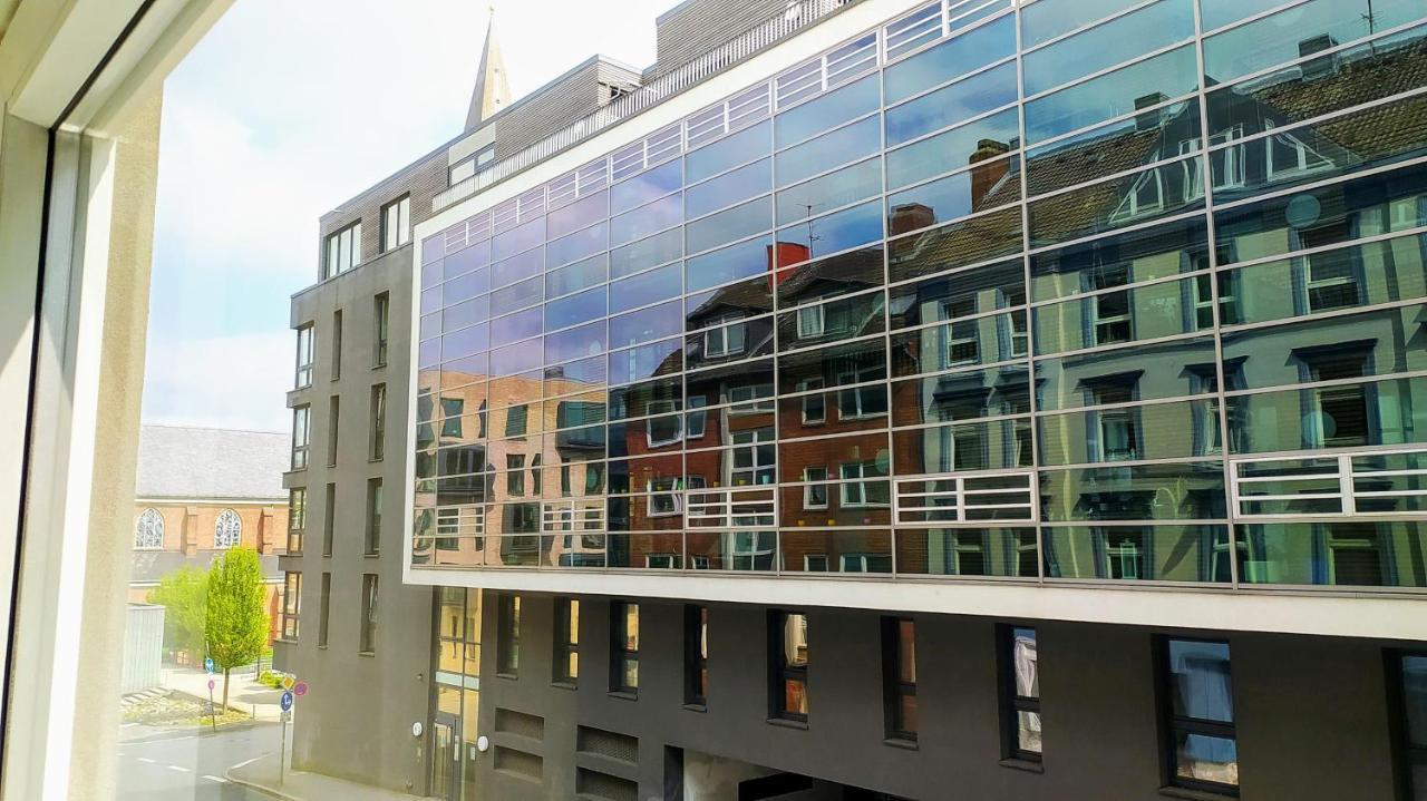 Moderne City Apartments Im Stadtzentrum Kiel Eksteriør billede